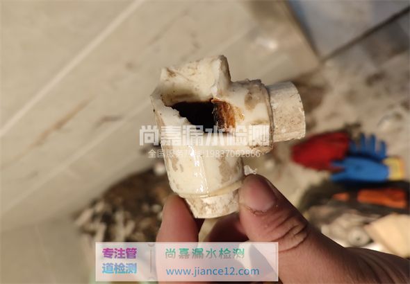 梓潼引起漏水的原因有哪些？